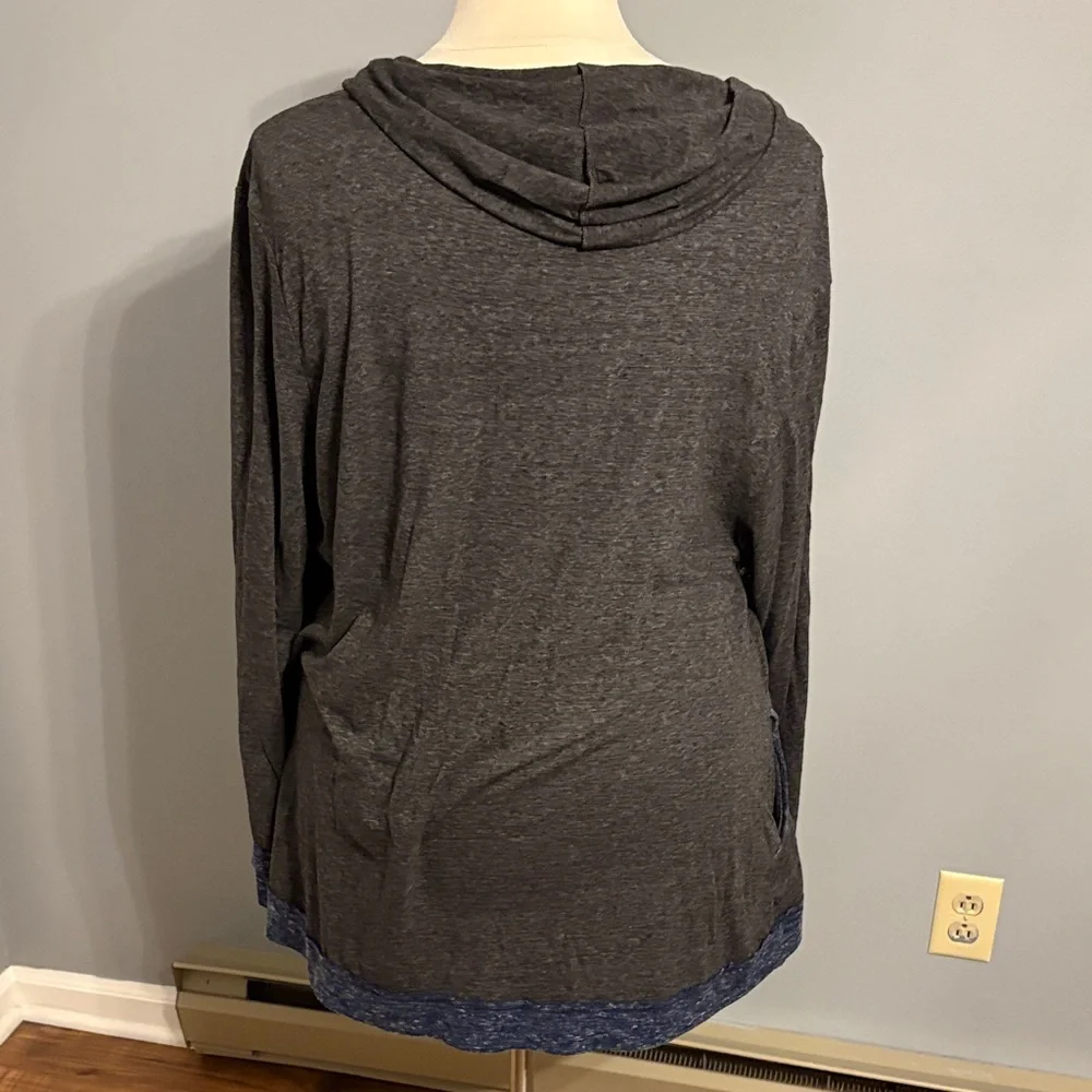 Colosseum Penn State Charcoal Hooded Open Cardigan with Navy Trim - Picture 5 of 5